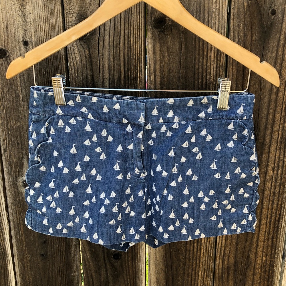 J.Crew Scallop-pocket Short In Chambray Sailboats